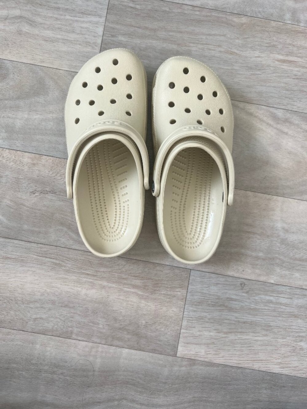 CROCS Classic Clog in Bone- Women's Size 9